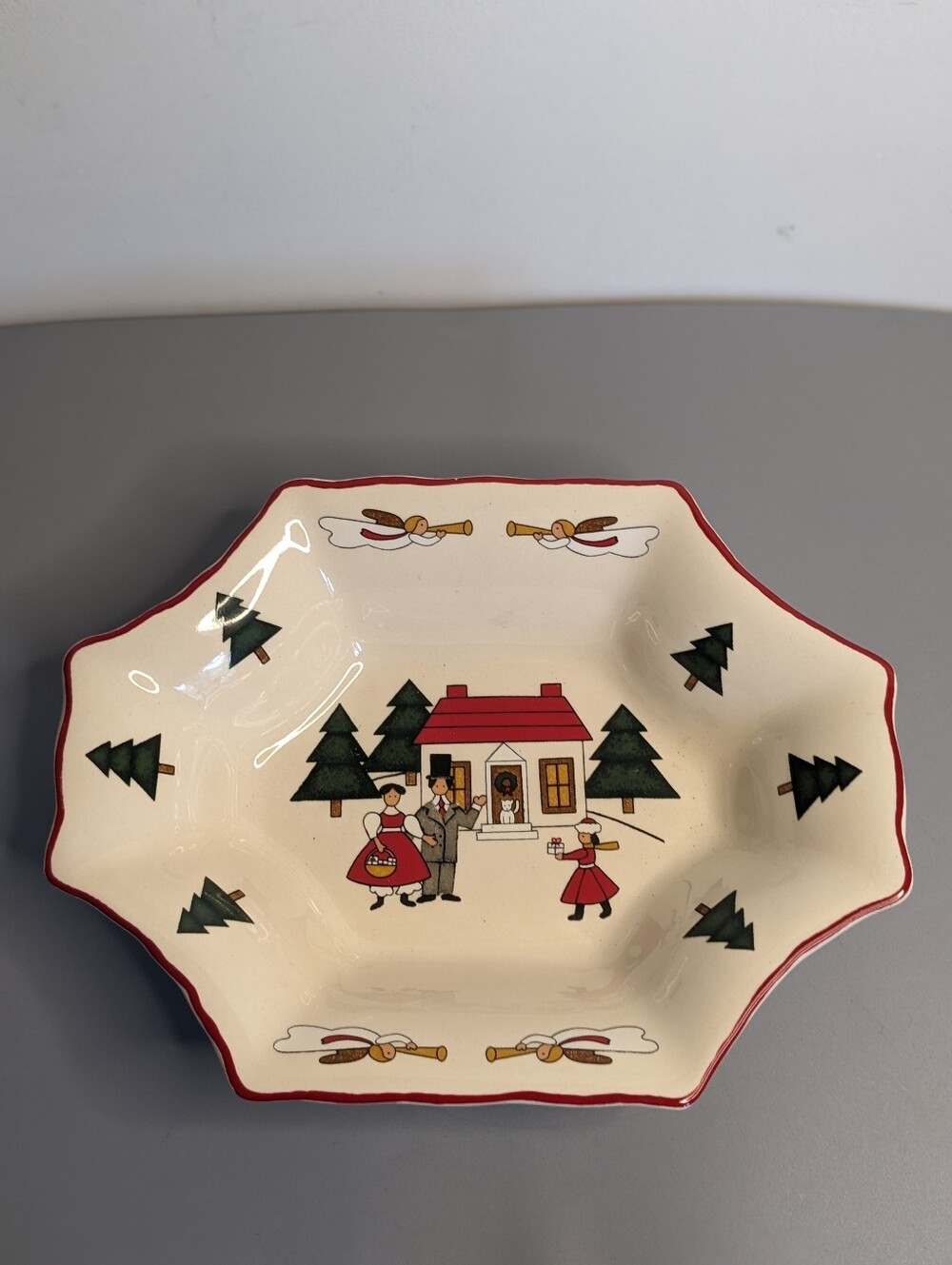 VTG Mason's England 1990s Holiday Ceramic Dish Winter Scalloped Red Trim Decor